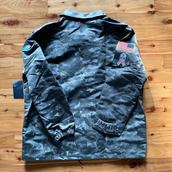 NFL Carolina Panthers Nike Windbreaker - Picture 4 of 4